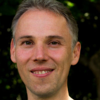 Dr. Bükki Tamás